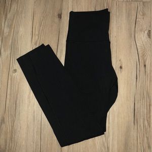 All black leggings